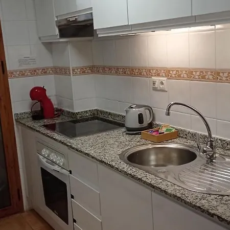 El Faro Apartment *